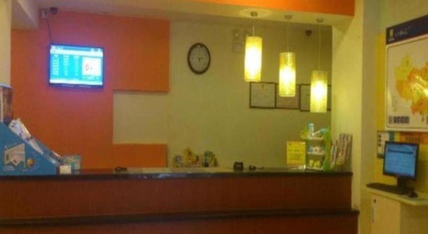 7 Days Inn Meizhou Jiangnan Kedu Commercial Plaza Exterior foto